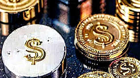 The Gold Ledger Flips: July's $3 Billion Inflow Is a Rate-Cut Signal Bitcoin Can't Ignore
